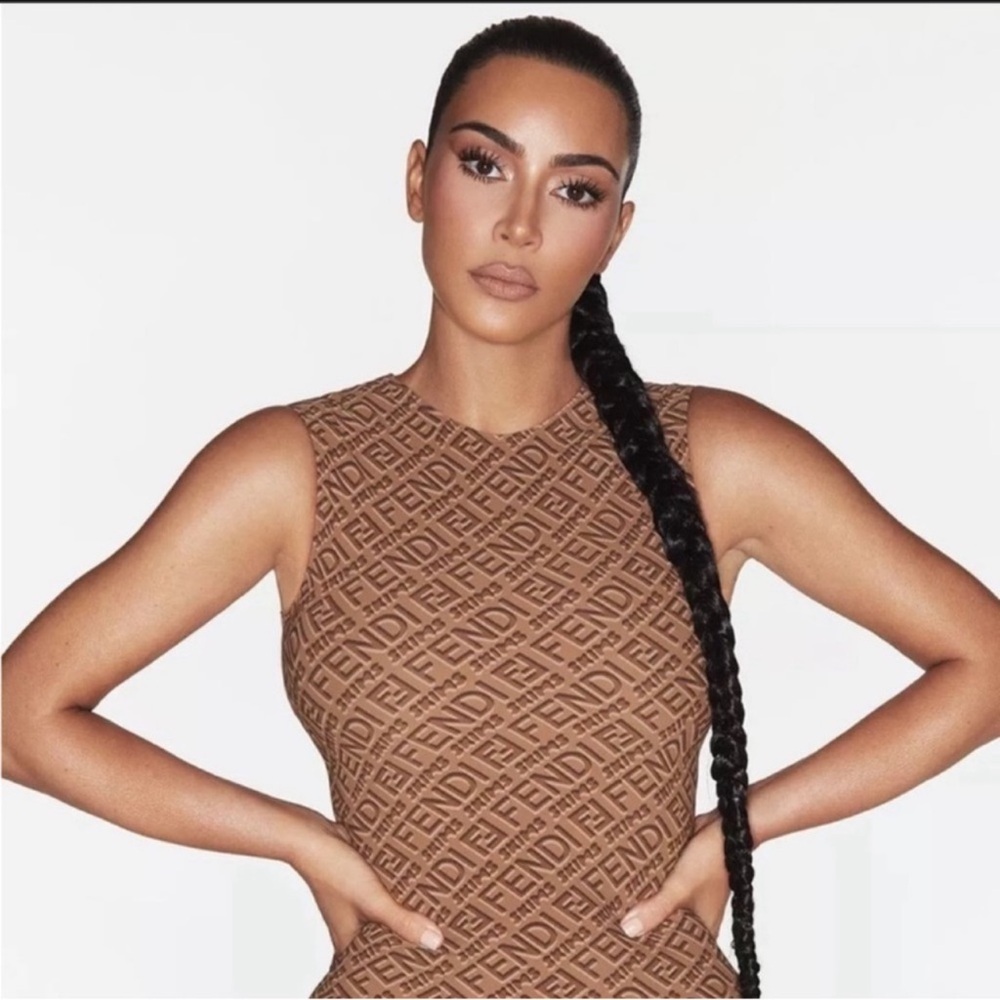 Fendi X Skims body suit in nude USA small - Picture 7 of 12